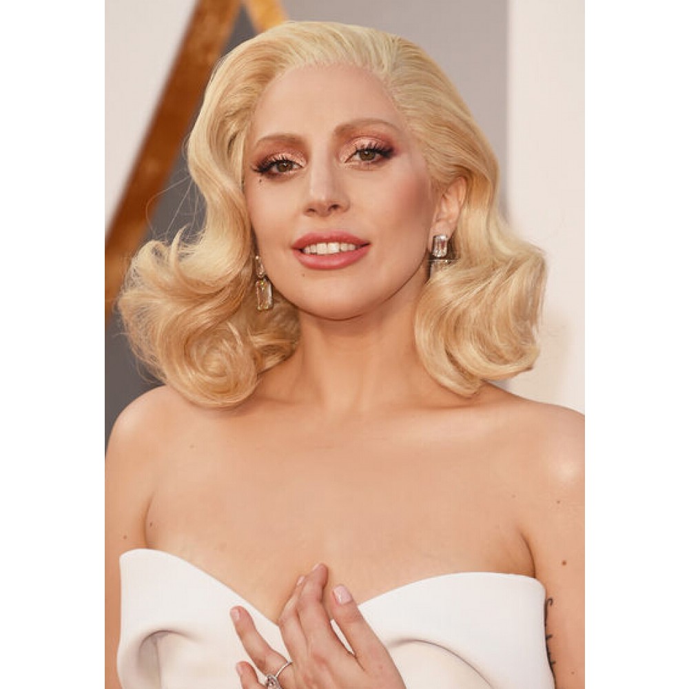 Lady Gaga mit Glamour-Wellen Full Lace Perücke